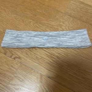 Lululemon Luxtreme training headband
